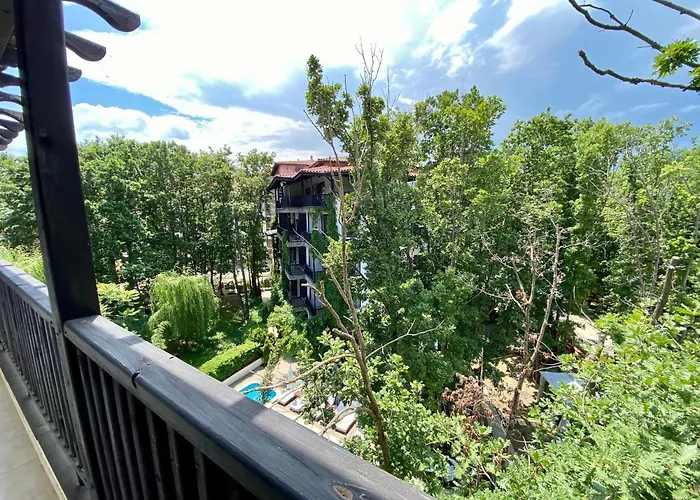 Paradise Complex * פרימורסקו