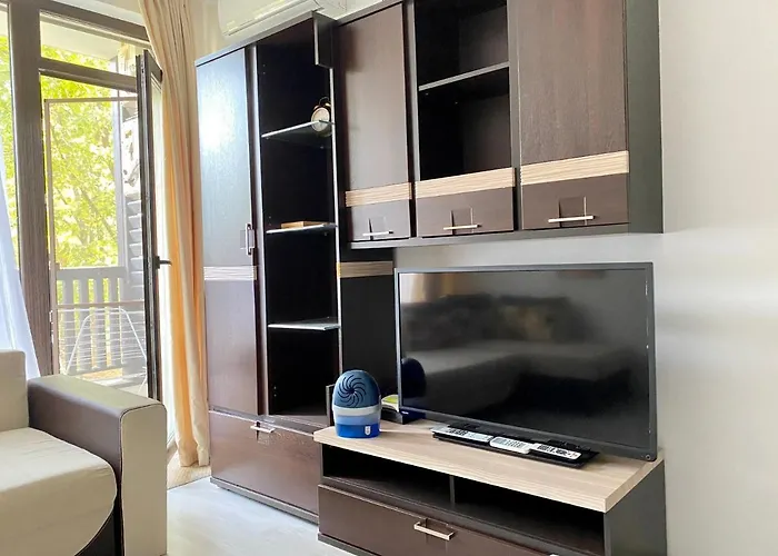 Paradise Complex פרימורסקו