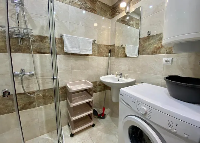 Paradise Complex * פרימורסקו