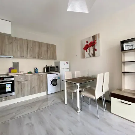 דירה Paradise Complex