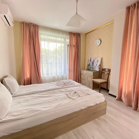 Apartment Paradise Complex *