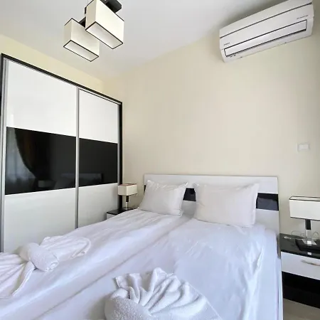 Apartment Green Paradise Complex