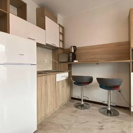 Green Paradise Complex Apartment