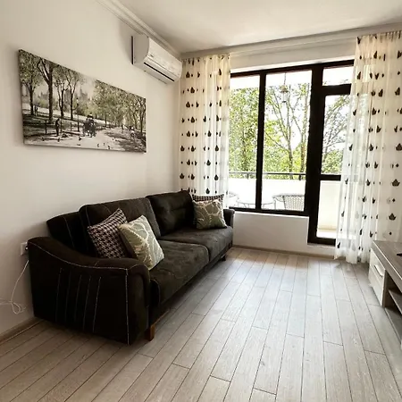 Paradise Complex * פרימורסקו