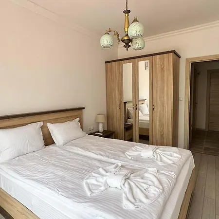 Apartment Green Paradise Complex Primorsko