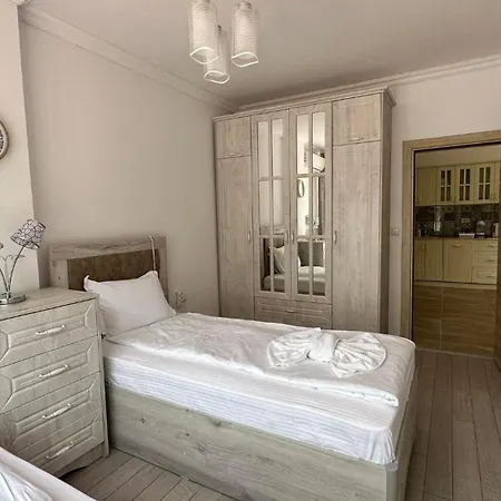 Paradise Complex * פרימורסקו