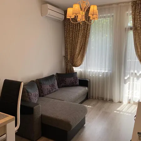 Green Paradise Complex Apartment