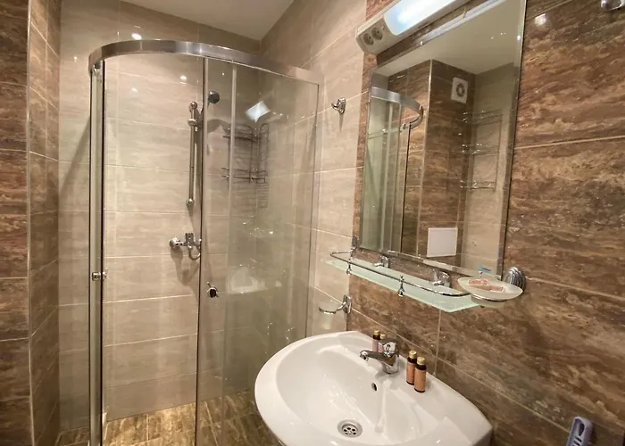 Paradise Complex Lejlighed